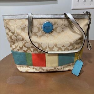 Coach Purse, classic insignia with multicolored leather design